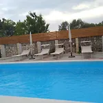 Luna Villa