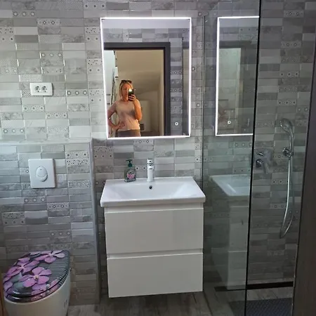 Luna Villa
