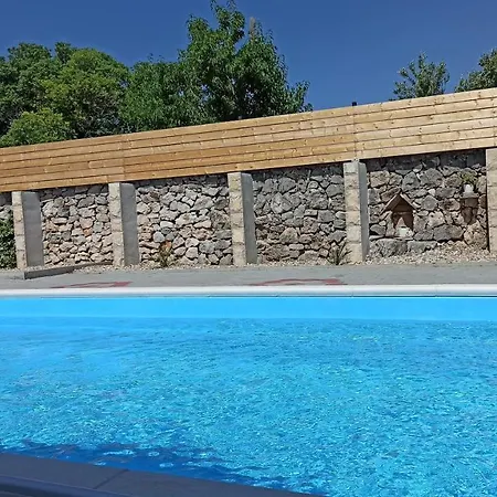Luna Villa *